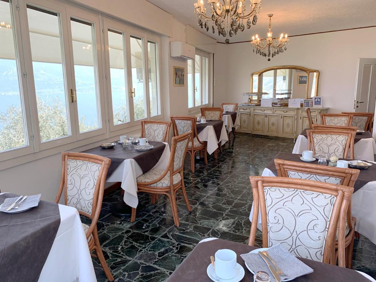 Hotel Villa Margherita ลีโมเนซุลการ์ดา ภายนอก รูปภาพ