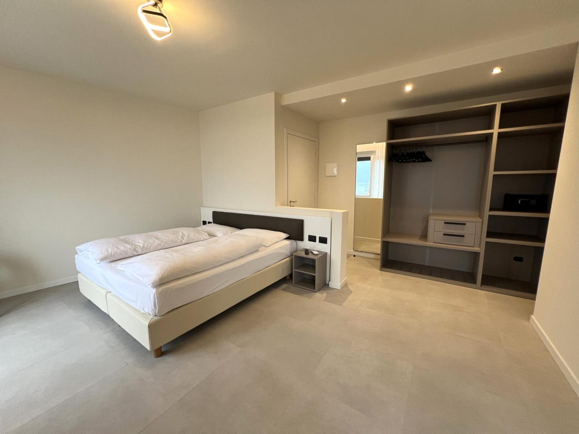 Hotel Villa Margherita ลีโมเนซุลการ์ดา ภายนอก รูปภาพ