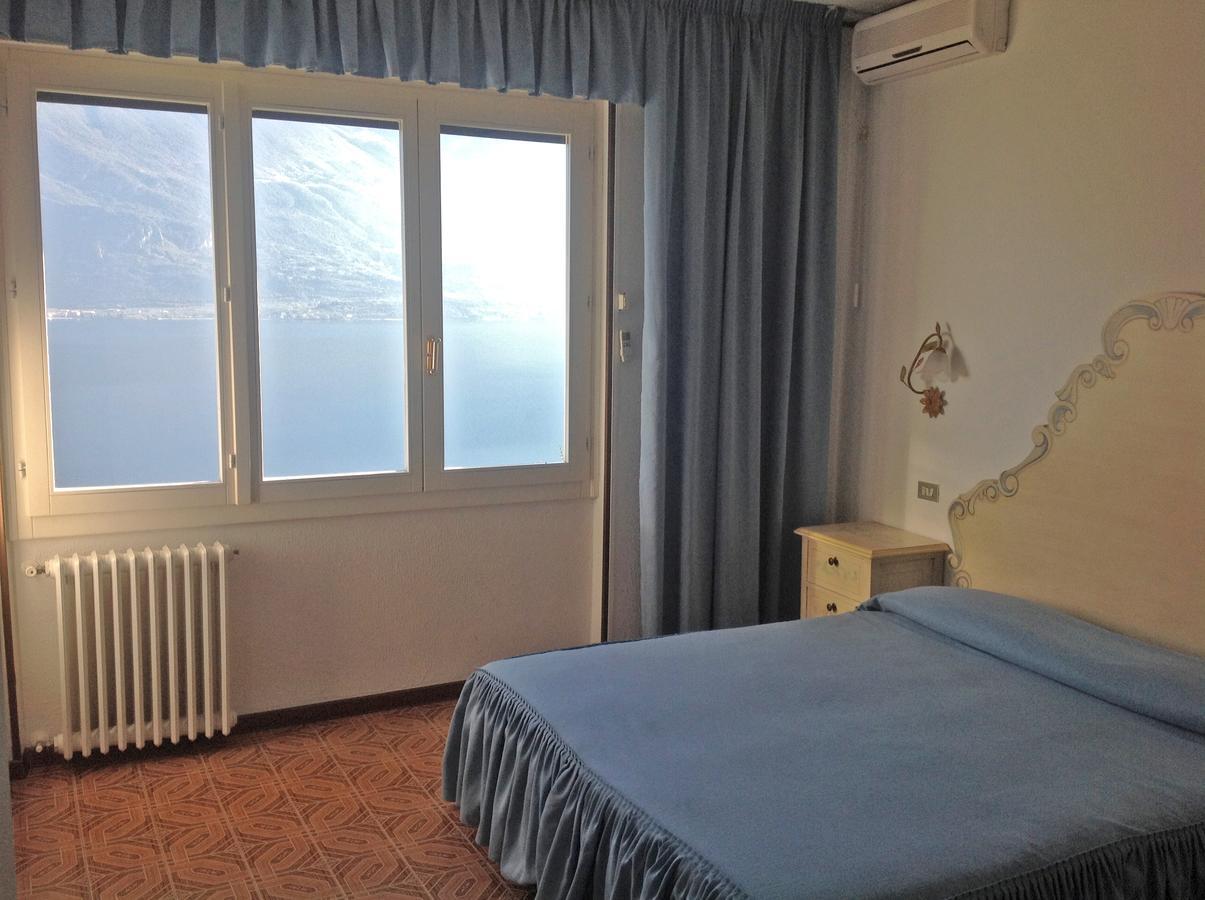 Hotel Villa Margherita ลีโมเนซุลการ์ดา ภายนอก รูปภาพ